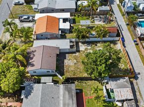 2331 Coolidge St, Hollywood FL 33020