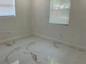 2331 Coolidge St, Hollywood FL 33020