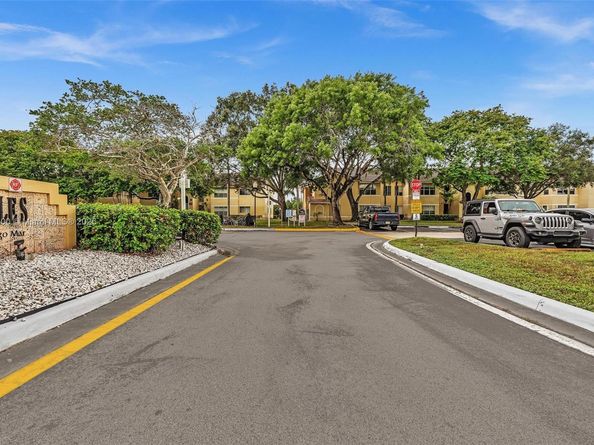 12510 Vista Isles Dr 1216, Sunrise FL 33325