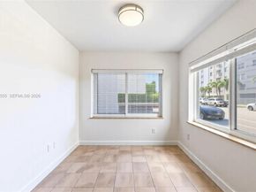 1601 Bay Rd 4, Miami Beach FL 33139