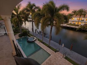 2641 NE 6th St, Pompano Beach FL 33062