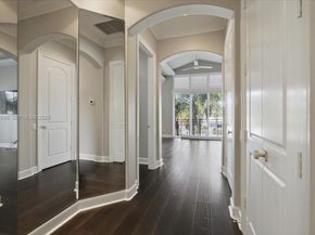 2641 NE 6th St, Pompano Beach FL 33062