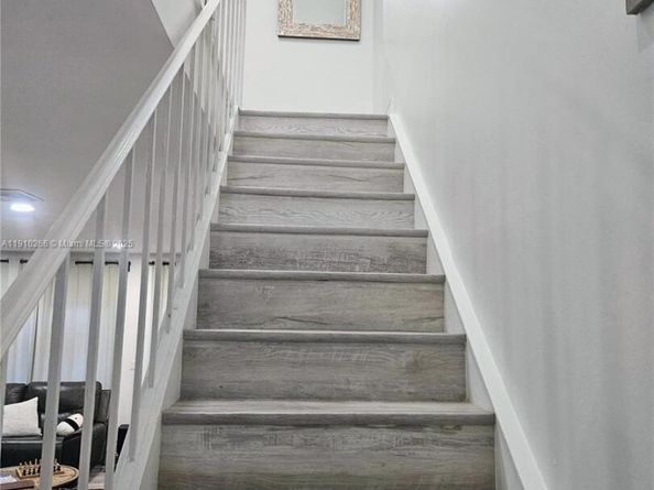 8360 SW 154th Ave, Miami FL 33193