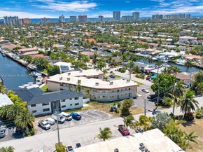 2201 SE 9th St 106, Pompano Beach FL 33062