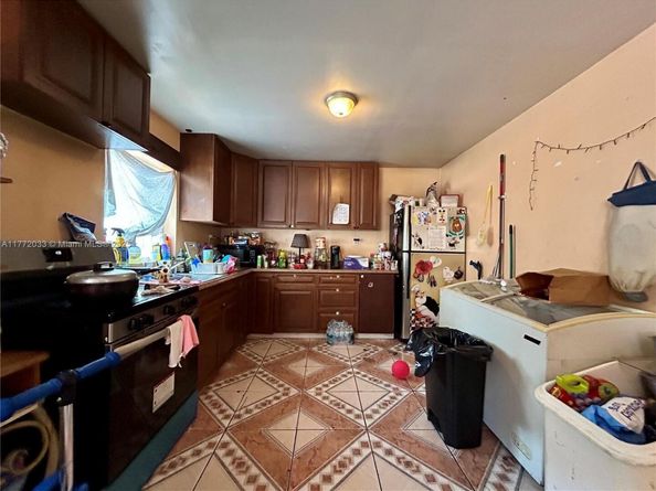 1940 Ali Baba Ave, Opa-Locka FL 33054