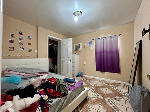 1940 Ali Baba Ave, Opa-Locka FL 33054