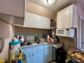 1940 Ali Baba Ave, Opa-Locka FL 33054