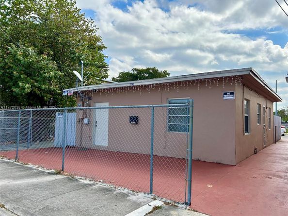 1940 Ali Baba Ave, Opa-Locka FL 33054