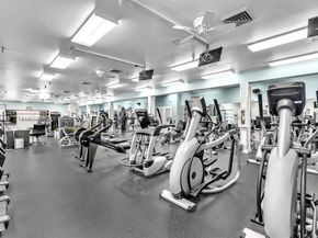 2004 Granada Dr O2, Coconut Creek FL 33066