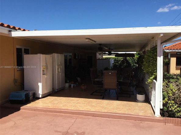 1901 SW 90th Ave, Miami FL 33165