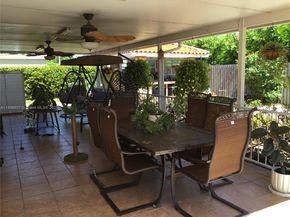 1901 SW 90th Ave, Miami FL 33165