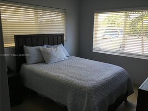 1901 SW 90th Ave, Miami FL 33165