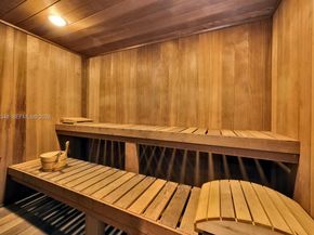 155 Ocean Lane Dr 413, Key Biscayne FL 33149