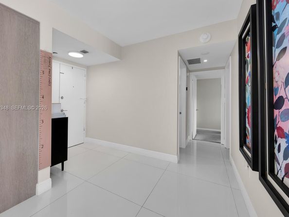 155 Ocean Lane Dr 413, Key Biscayne FL 33149