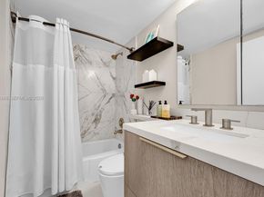 155 Ocean Lane Dr 413, Key Biscayne FL 33149