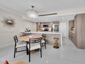 155 Ocean Lane Dr 413, Key Biscayne FL 33149