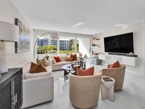 155 Ocean Lane Dr 413, Key Biscayne FL 33149