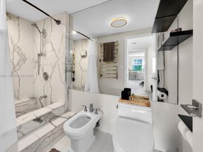 155 Ocean Lane Dr 413, Key Biscayne FL 33149