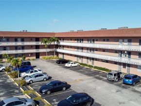 18555 NE 14th Ave 619, Miami FL 33179