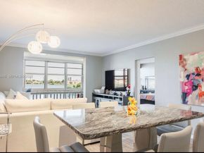 18555 NE 14th Ave 619, Miami FL 33179