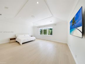 55 La Gorce Cir, Miami Beach FL 33141