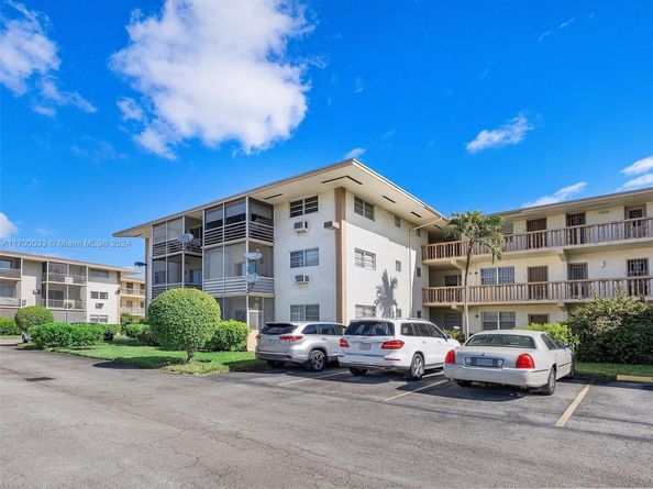 16701 NE 13th Ave 101, Miami FL 33162