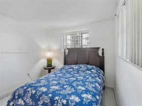 16701 NE 13th Ave 101, Miami FL 33162