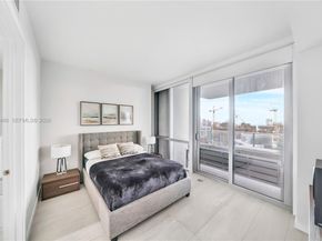 851 NE 1st Avenue Penthouse 4612, Miami FL 33132