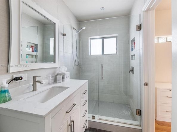 1259 NE 98th St, Miami Shores FL 33138