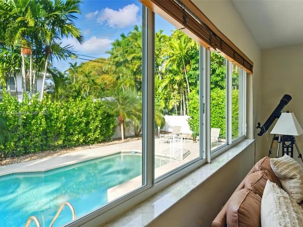 1259 NE 98th St, Miami Shores FL 33138