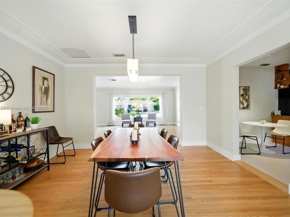 1259 NE 98th St, Miami Shores FL 33138