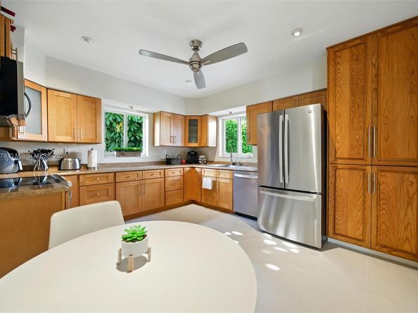 1259 NE 98th St, Miami Shores FL 33138