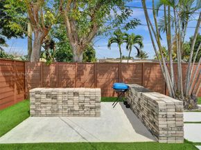 2461 SW 16th Ct, Fort Lauderdale FL 33312