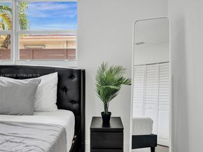 2461 SW 16th Ct, Fort Lauderdale FL 33312