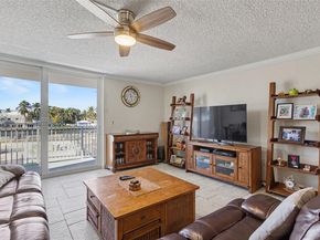 211 S Ocean Dr 205, Hollywood FL 33019