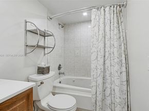 211 S Ocean Dr 205, Hollywood FL 33019