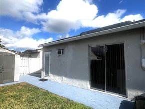 14731 N Beckley Sq, Davie FL 33325