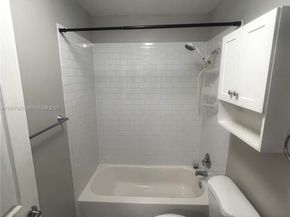 14731 N Beckley Sq, Davie FL 33325