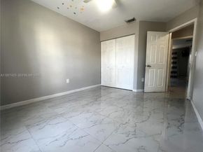 14731 N Beckley Sq, Davie FL 33325