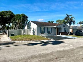 14731 N Beckley Sq, Davie FL 33325