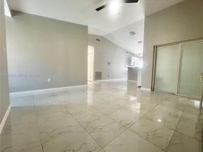 14731 N Beckley Sq, Davie FL 33325