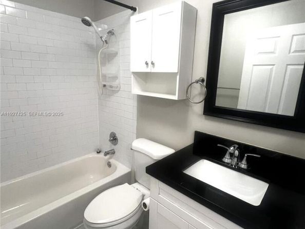 14731 N Beckley Sq, Davie FL 33325