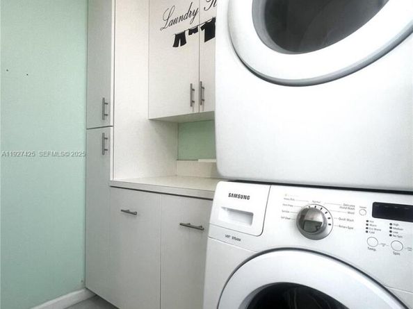 14731 N Beckley Sq, Davie FL 33325