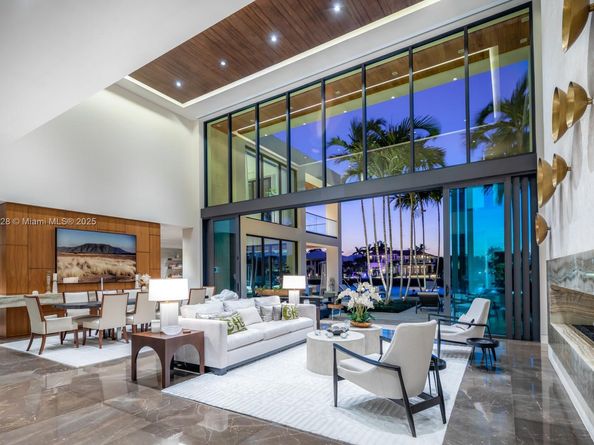 1175 Spanish River Rd, Boca Raton FL 33432