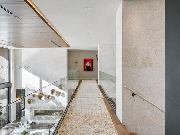 1175 Spanish River Rd, Boca Raton FL 33432