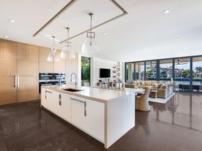 1175 Spanish River Rd, Boca Raton FL 33432