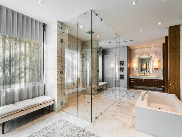 1175 Spanish River Rd, Boca Raton FL 33432