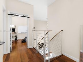 60 SW 13th St 5012, Miami FL 33130