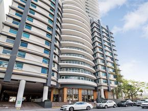 60 SW 13th St 5012, Miami FL 33130