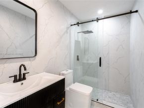 1360 SW 6th Ter, Deerfield Beach FL 33441